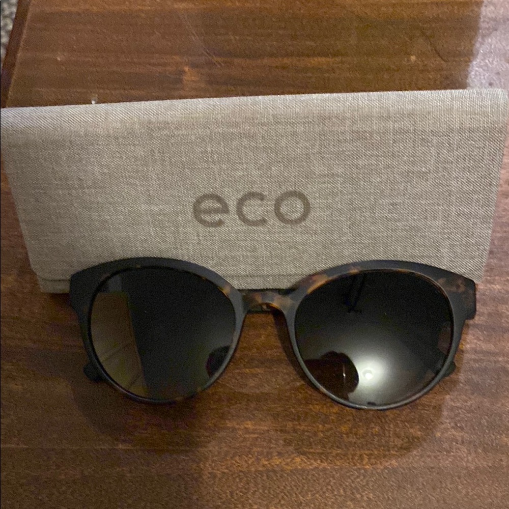 Eco tortoise shell round sunglasses